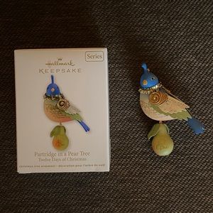 Hallmark Partridge in a Pear Tree Ornament 2011